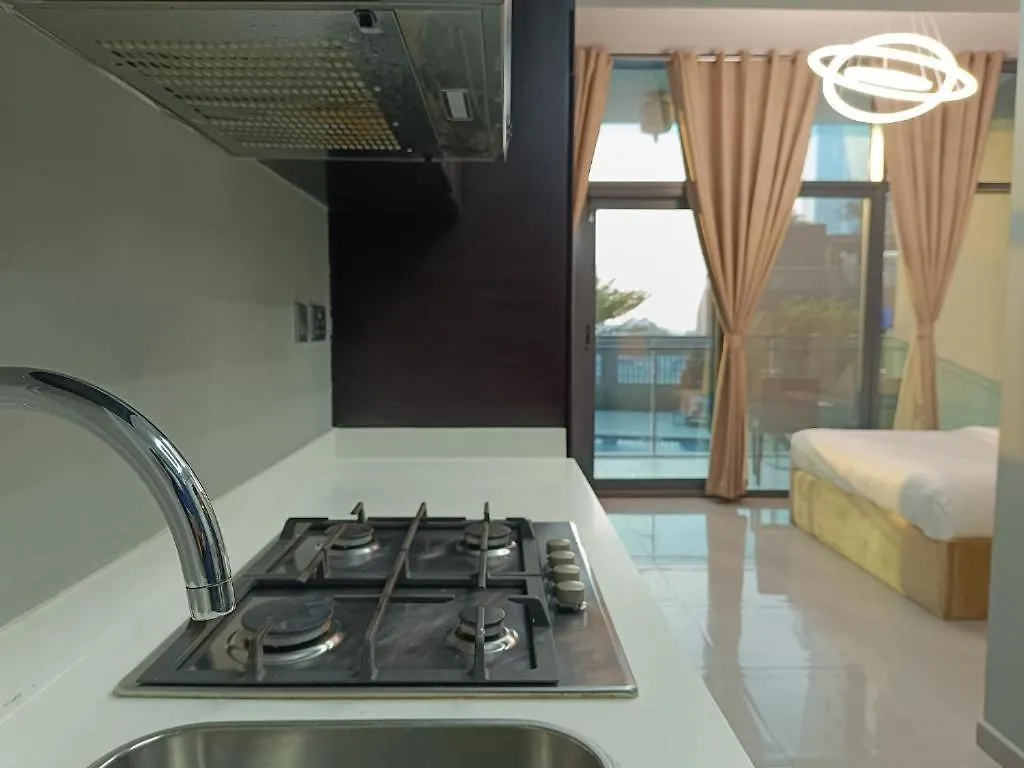 Merano Studio In Business Bay Bshh Dubai 0*,